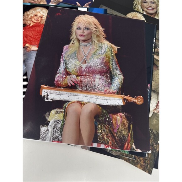 DOLLY PARTON PHOTO COLLECTION 8 x 10 LOT OF 22 Performance Press Candid etc - Picture 10 of 16